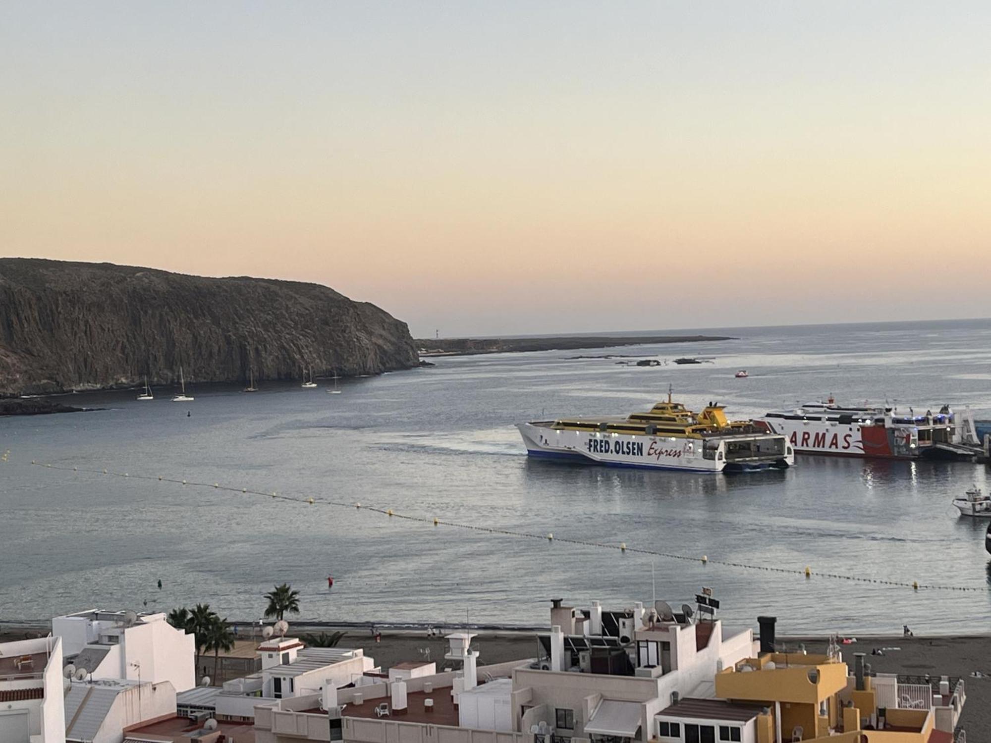 Apartmán Edificio Gloria Los Cristianos  Exteriér fotografie